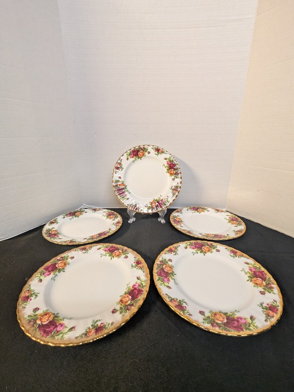 Royal Albert Old Country Roses Salad Side Dessert China Plates Lot Of 4